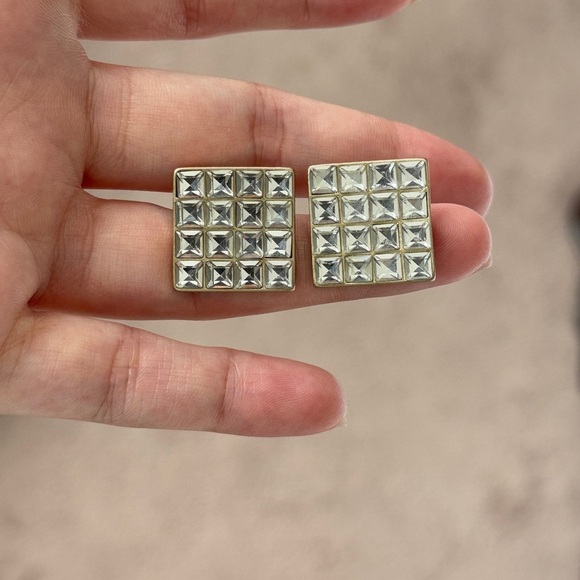 ⚜️ Silver Stud Earrings With Crystals 💎 - Picture 3 of 3